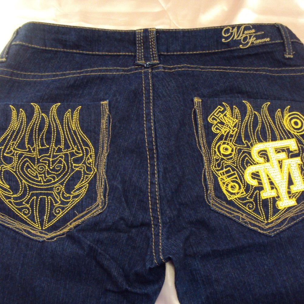 Jeans. Women Mecca.